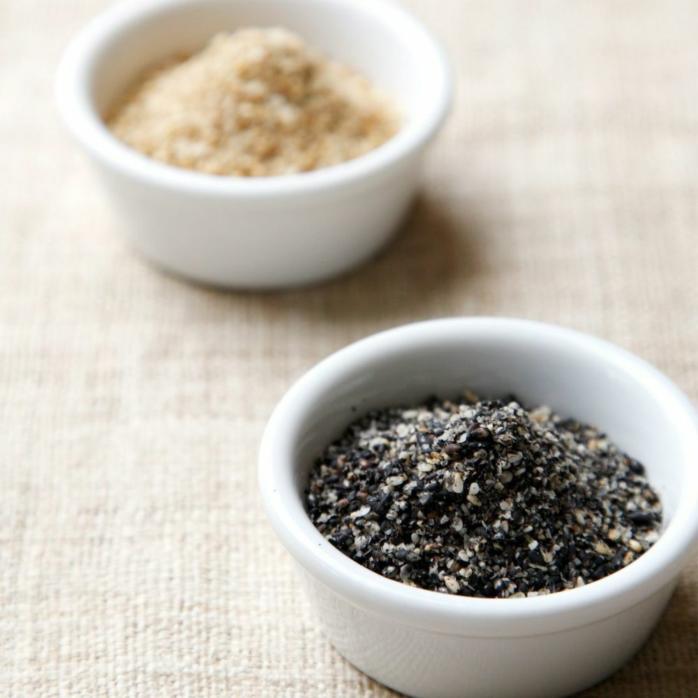 Stone-Ground Black Sesame Ground - 石臼挽きすりごま 黒 - 45g
