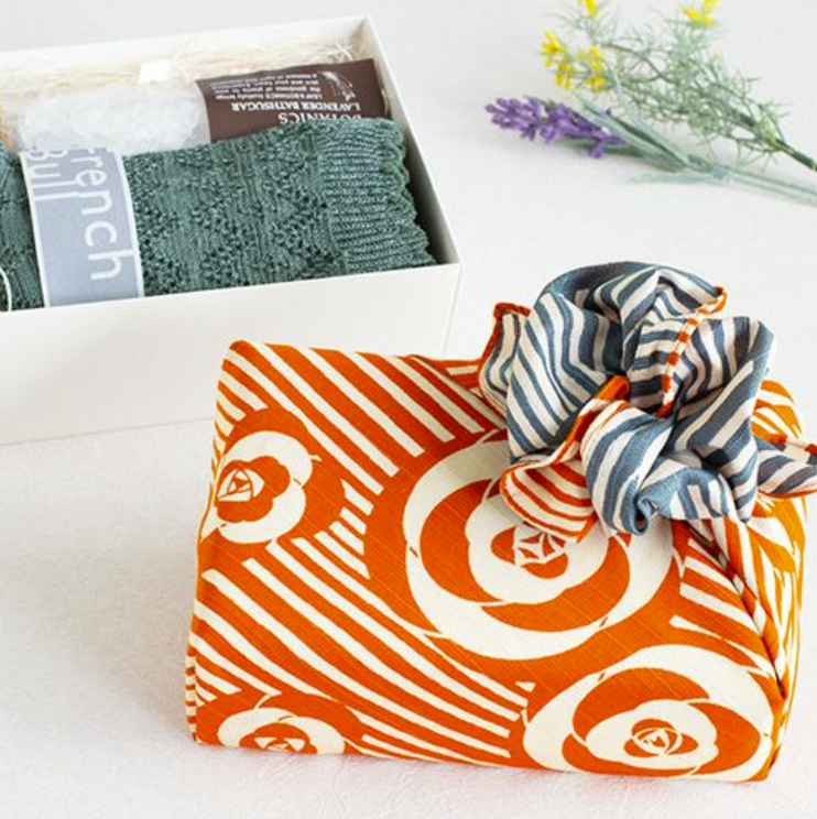 Traditional Wrapping Cloth "Furoshiki" - Isa Pattern - 伊砂文様ふろしき
