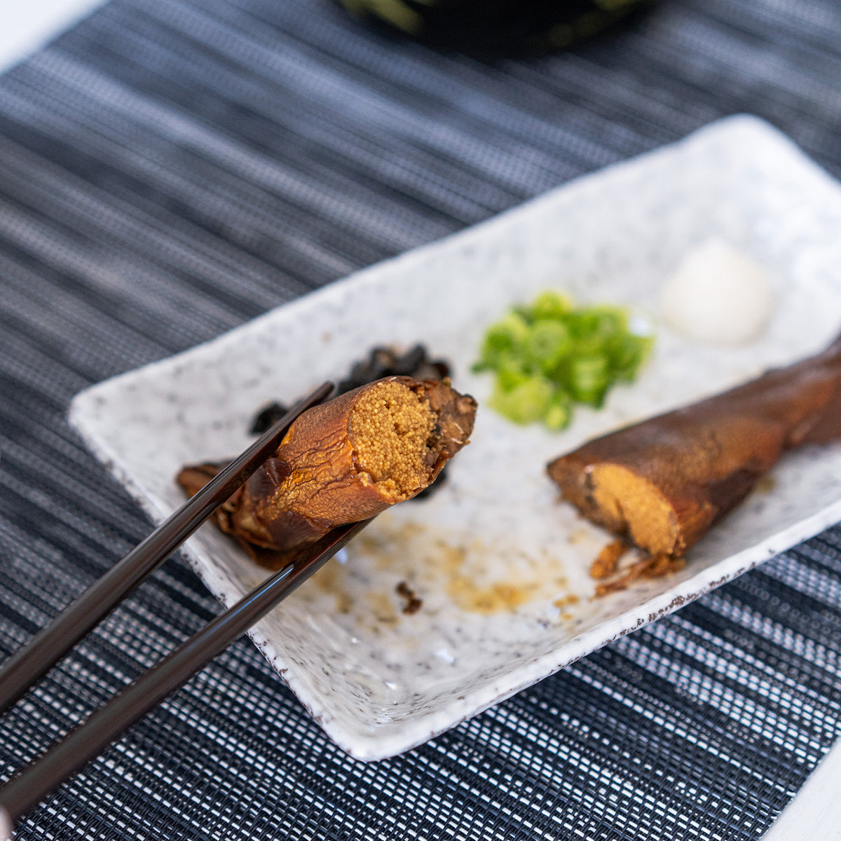 Simmered ayu fish with sweet soy sauce - 子持ち鮎の甘露煮 - 1尾