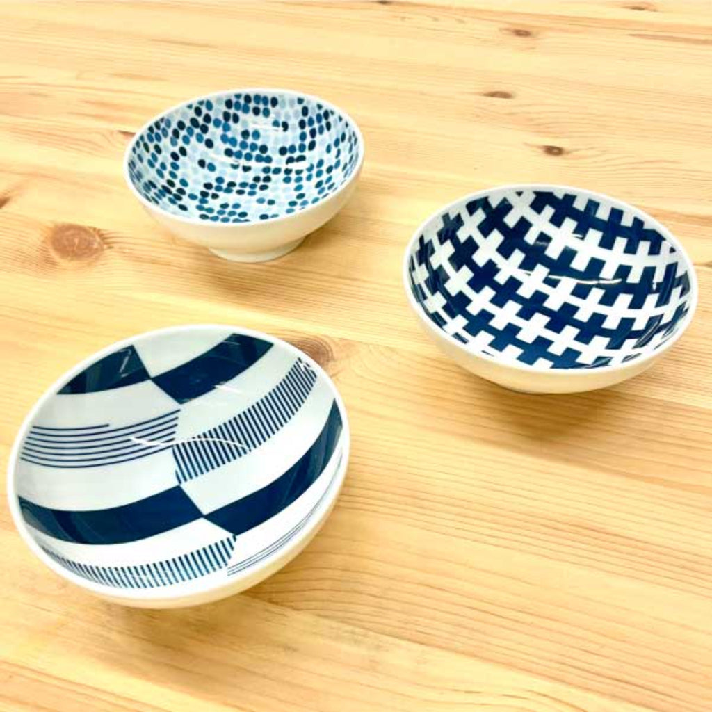 【NATURAL69】Small bowls "HASAMI ware" (Set of 3 with different patterns) -波佐見焼 小鉢 3点セット-
