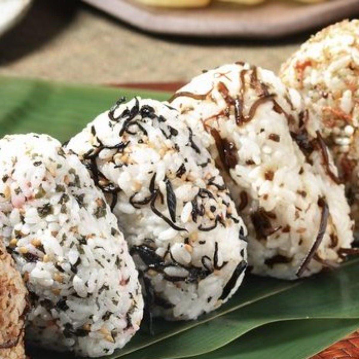 【HAKODATE HIROME】Sprinkle of rice "Plum shiso &Wakame seaweed" - 梅しそxわかめ- 35g
