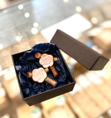Chopstick Rest "Ume Blossom"(Ceramics) -梅の花(陶器)-