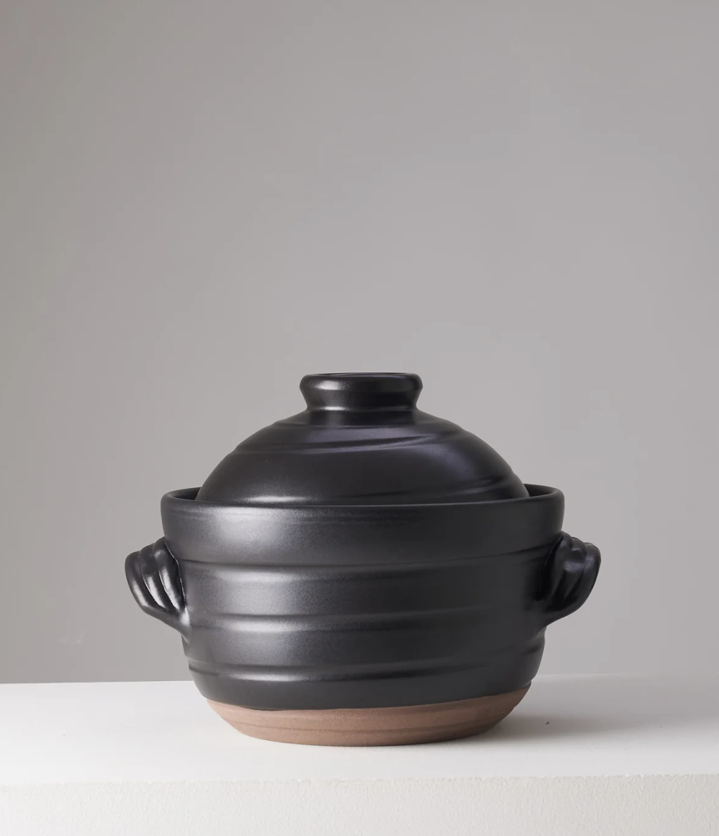 Rice Pot Made of Petalite -大黒ご飯鍋-
