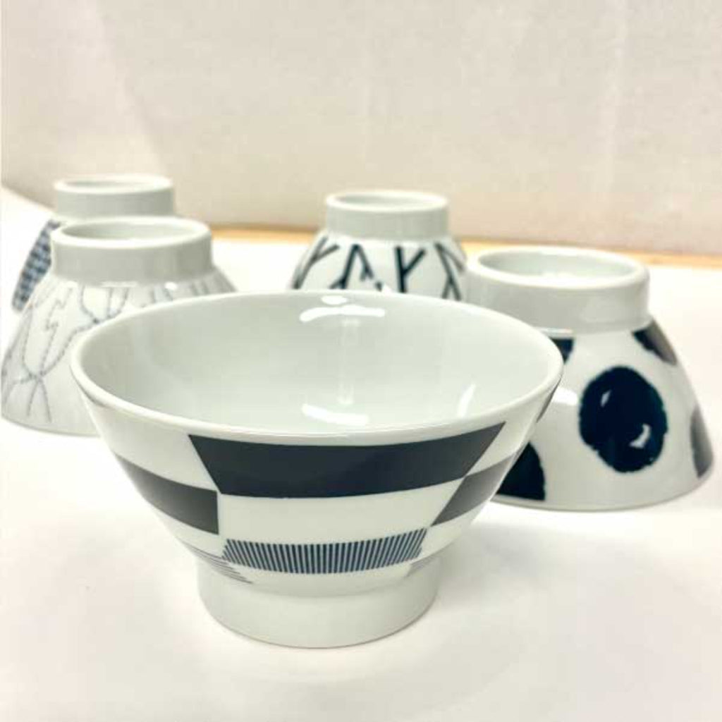 Rice bowls "HASAMI ware"  (Set of 7 with different patterns) -波佐見焼 お茶碗 7点セット-2
