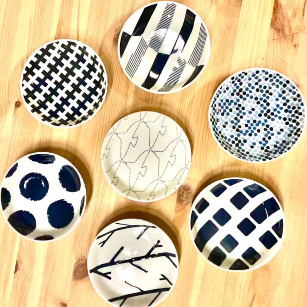 Small plates "HASAMI ware" (Set of 7 with different patterns) -波佐見焼 小皿 7点セット-2